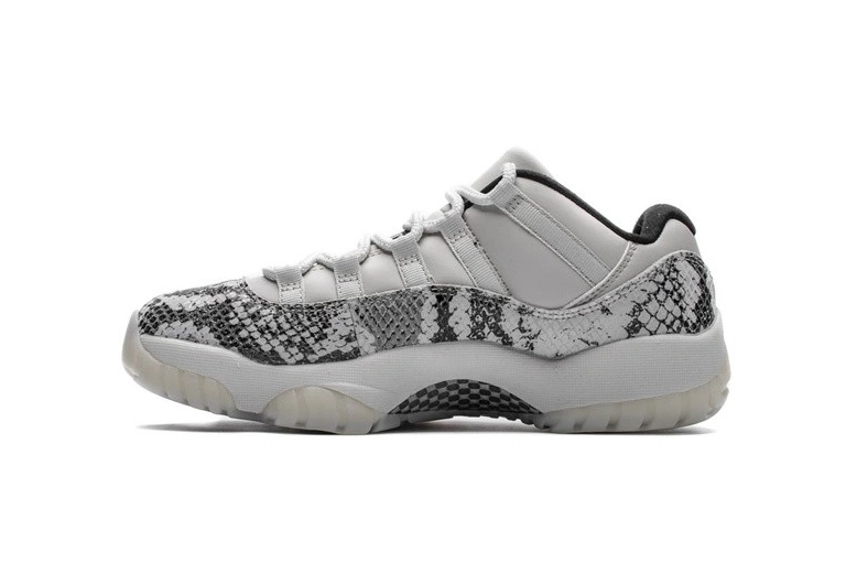 Jordan Bone Low Light 11 Retro  Snake CD6846-002 0414